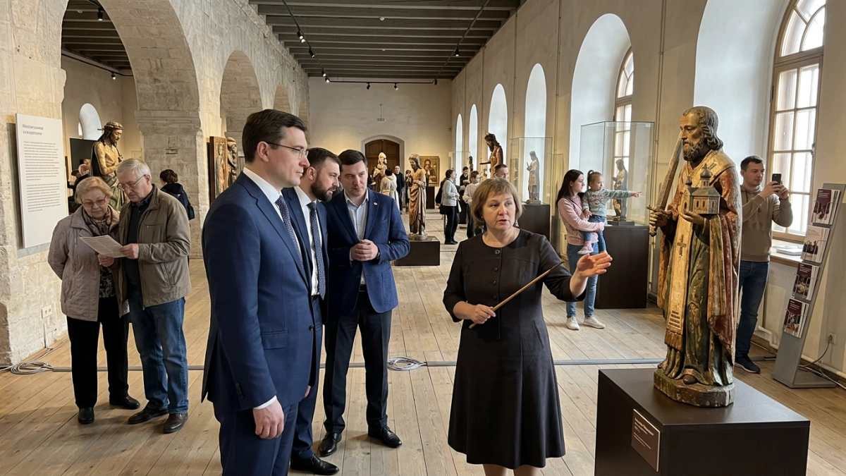 В Нижегородском кремле открылась выставка деревянной скульптуры XVII века