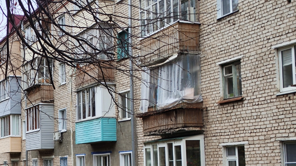 С сегодняшнего дня запрещено: коснется всех владельцев квартир с балконом