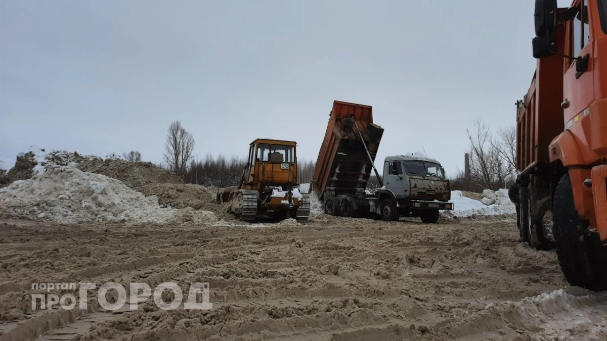 Аферу с вывозом снега на миллионы раскрыли в Нижнем Новгороде
