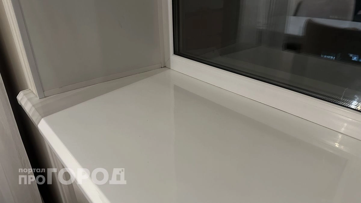 Подоконник из этого материала не портится десятками лет