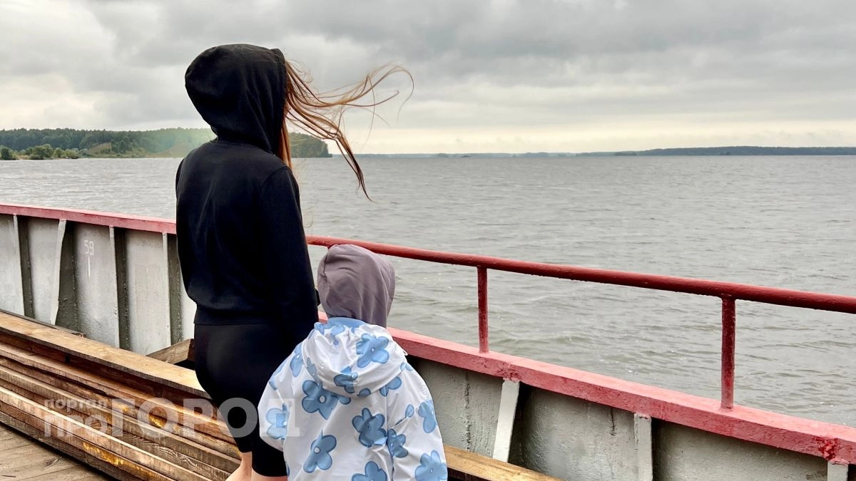 В Нижегородской области временно закрыли паромную переправу через Оку