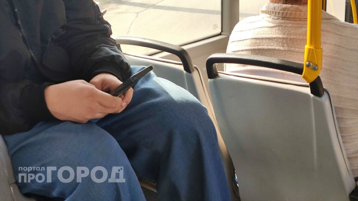 Сын нижегородской учительницы истории оставил мать с пустой картой, действуя из благих побуждений