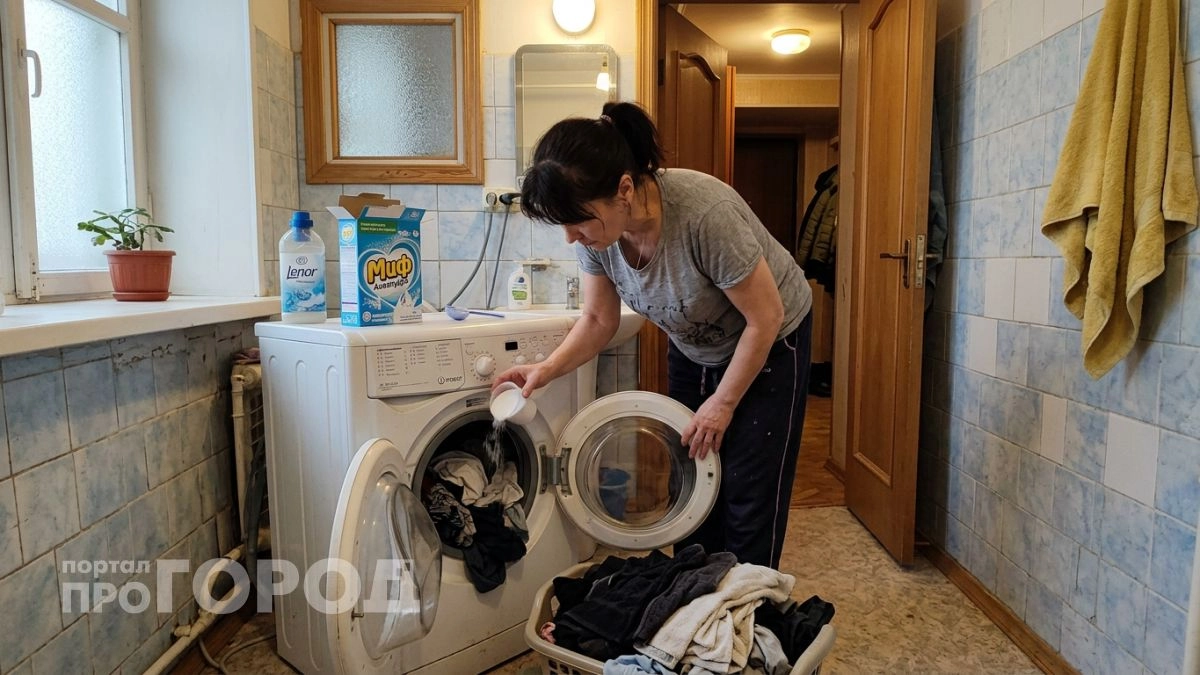 Мастер по ремонту вскрыл правду про отсек для порошка: многие годами гробят стиралку из-за одной ошибки