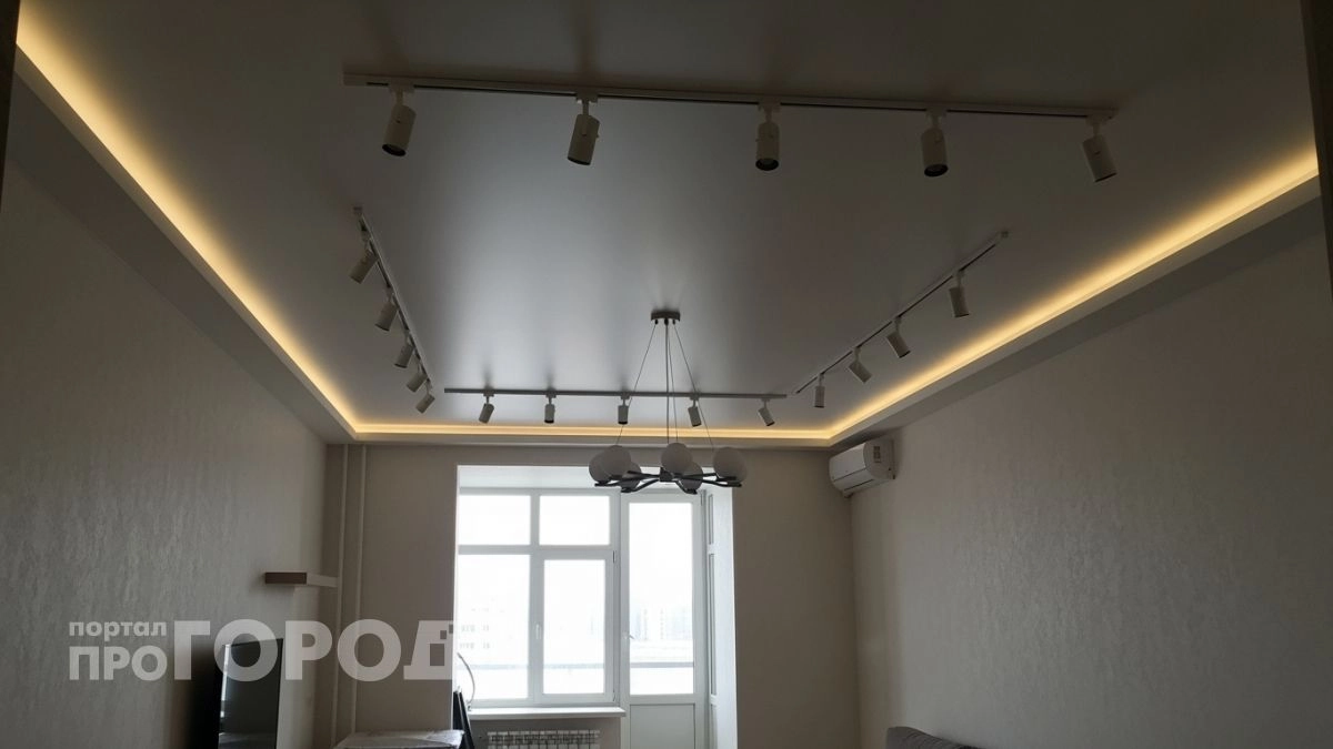 Миллионы квартир могут попасть под раздачу: жильцов обяжут убрать эти натяжные потолки 