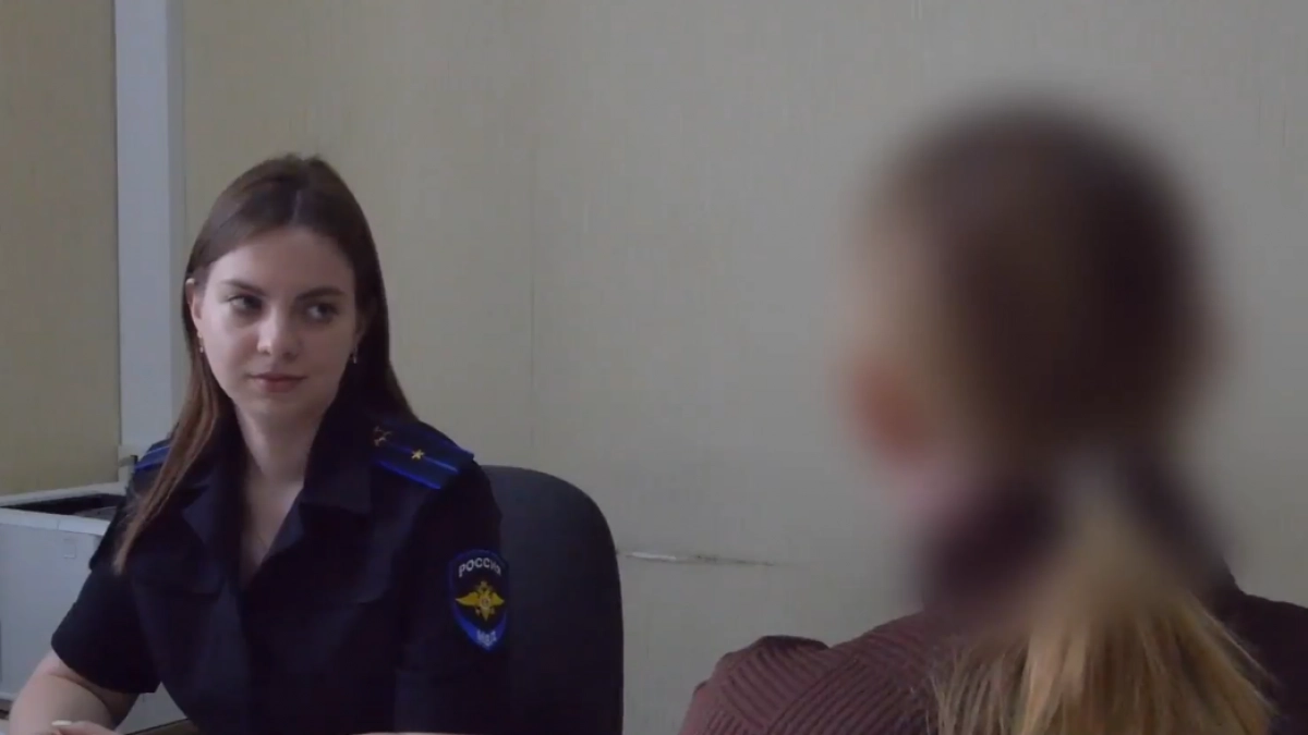 Жительница Володарска поверила в посылку из другой страны и потеряла 400 000 рублей