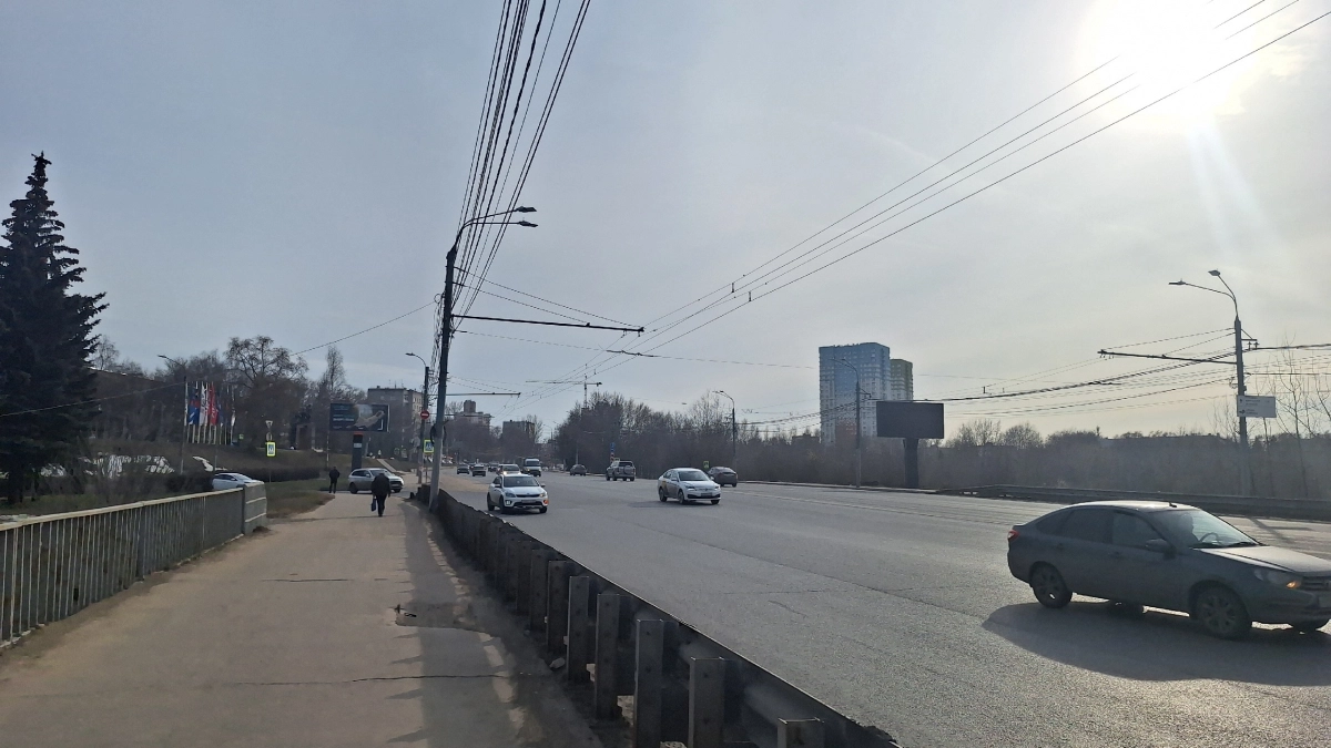 В ГАИ объяснили, что делать, если красный загорелся уже после пересечения стоп-линии