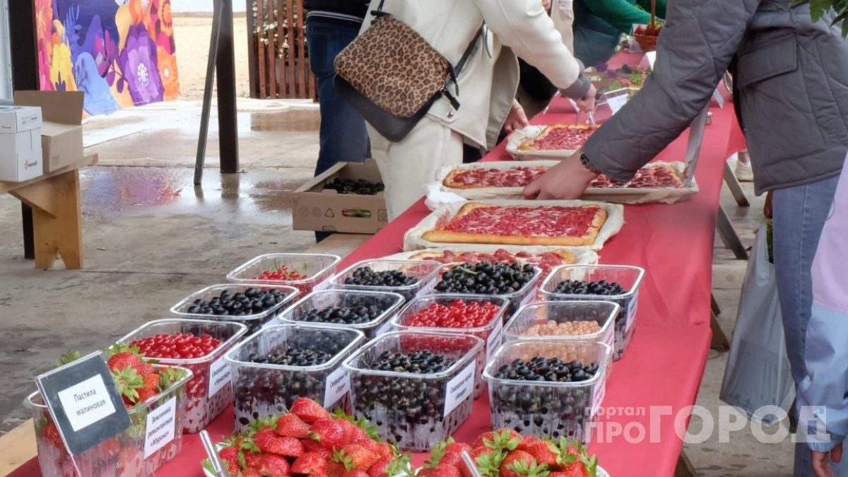 Американец шарахнулся в сторону, увидев мой десерт: почему наша обычная ягода в США - запретный плод и раздражитель