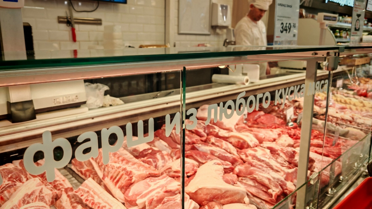 Эту часть свиньи не берут даже на фермах, а у нас она в тарелках: ученые назвали опасное для еды мясо