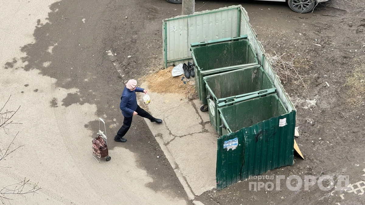 Бросил это в мусорку - раскошелься на 5 000 рублей: россиянам назвали отходы, которые попадают под штраф