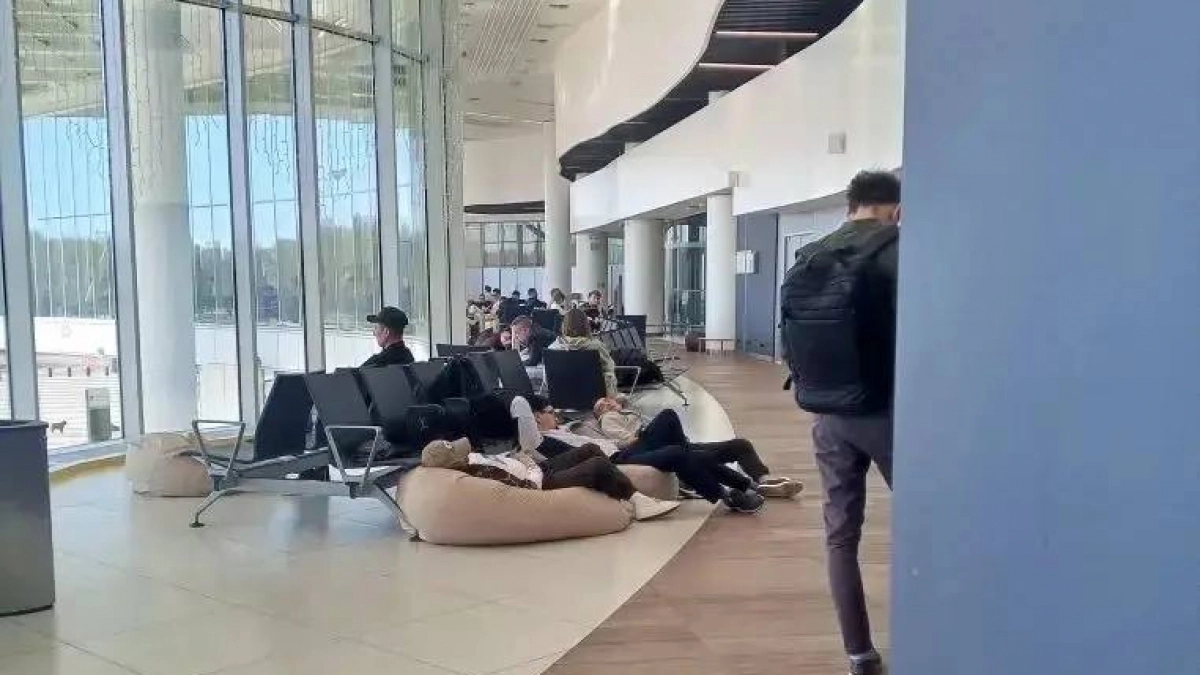 Режим закрытого неба над Нижним Новгородом продолжается уже более 12 часов