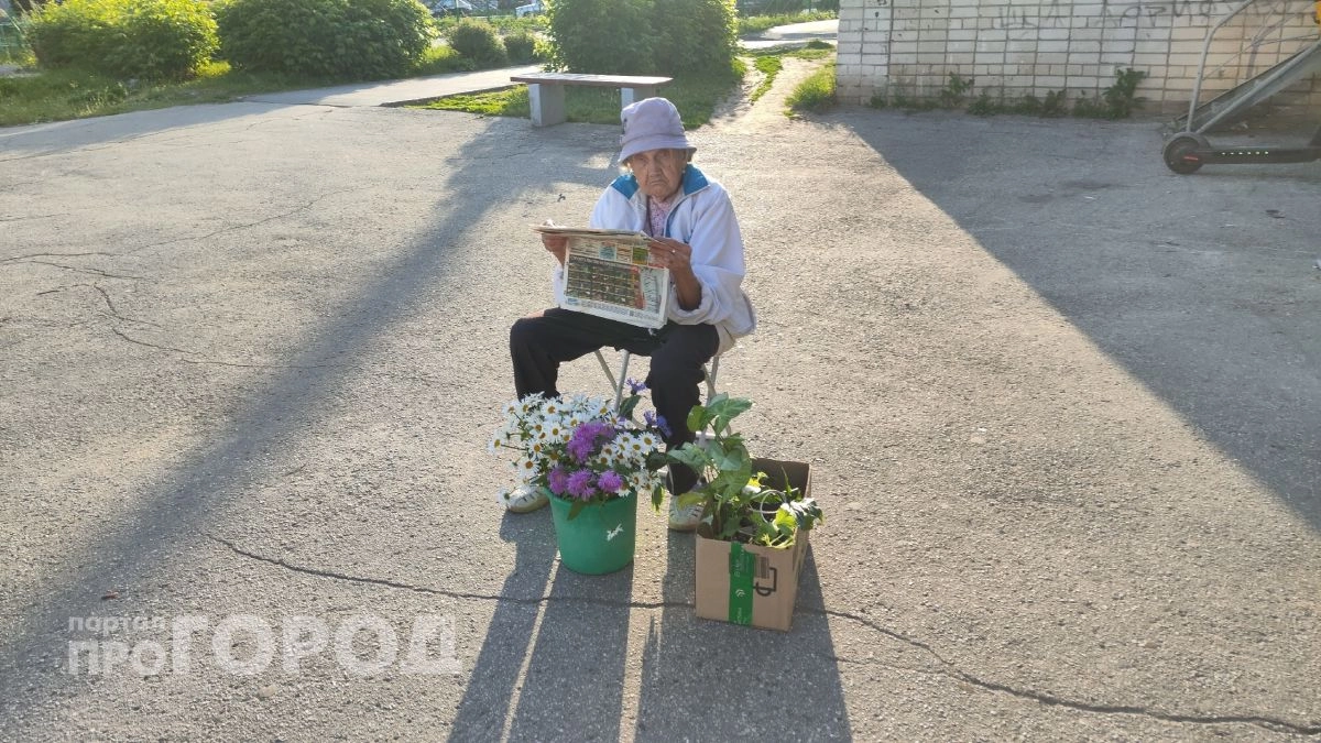 Зачем водители в СССР клали газету под коврик: простой трюк, который спасает салон