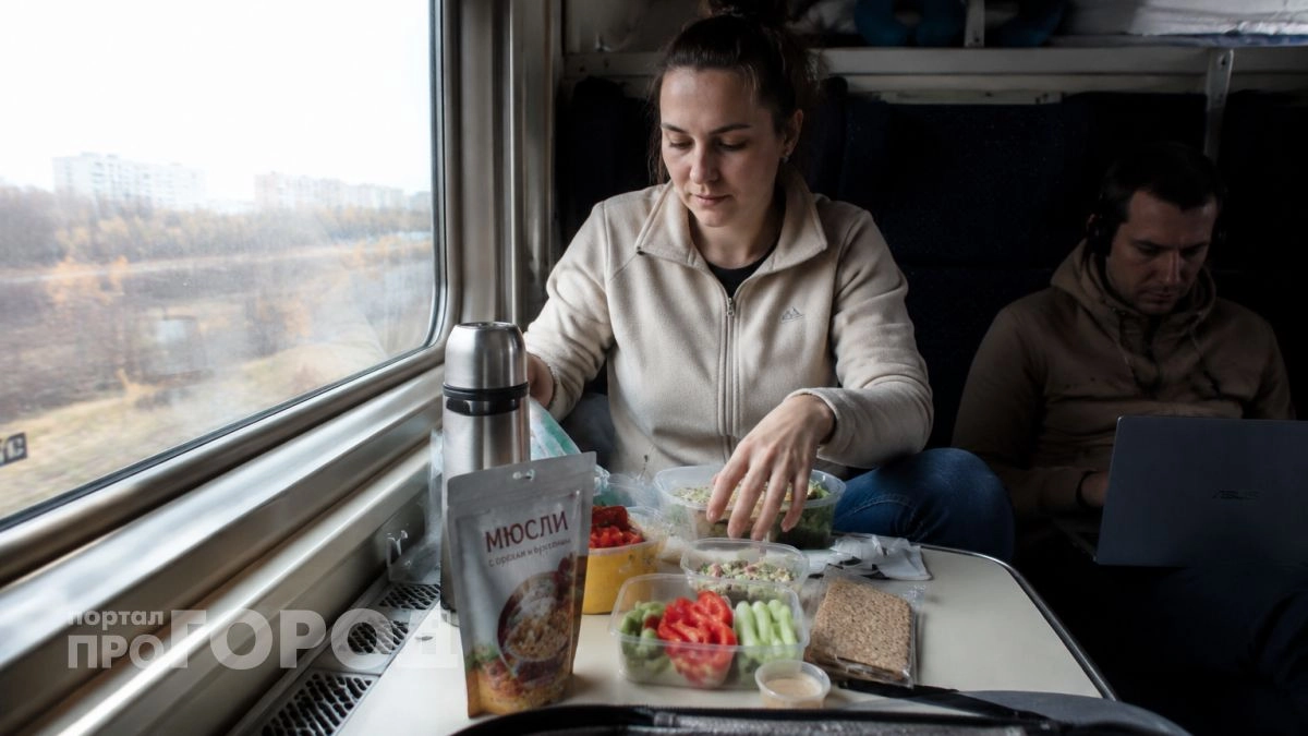 Больше никакой еды в фольге: список продуктов для поезда, которые сохранят свежесть и не вызовут вопросов