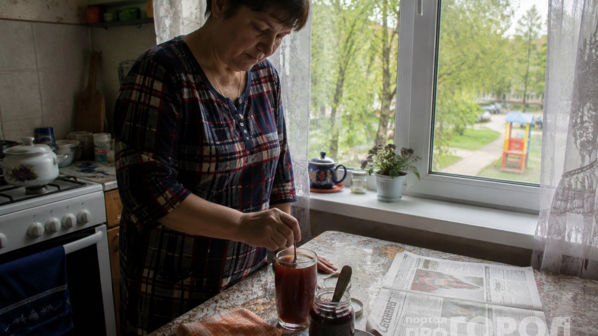 Если вам 45-70 лет: 1 чайная ложка придаст силы и просветлит ум - 4 рекомендации академика Микулина