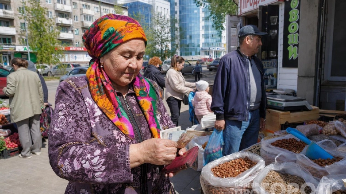 Спросила пожилую узбечку, хватает ли ей пенсии 10 000 руб: когда узнала, откуда у нее деньги – расстроилась, ведь у нас этого нет