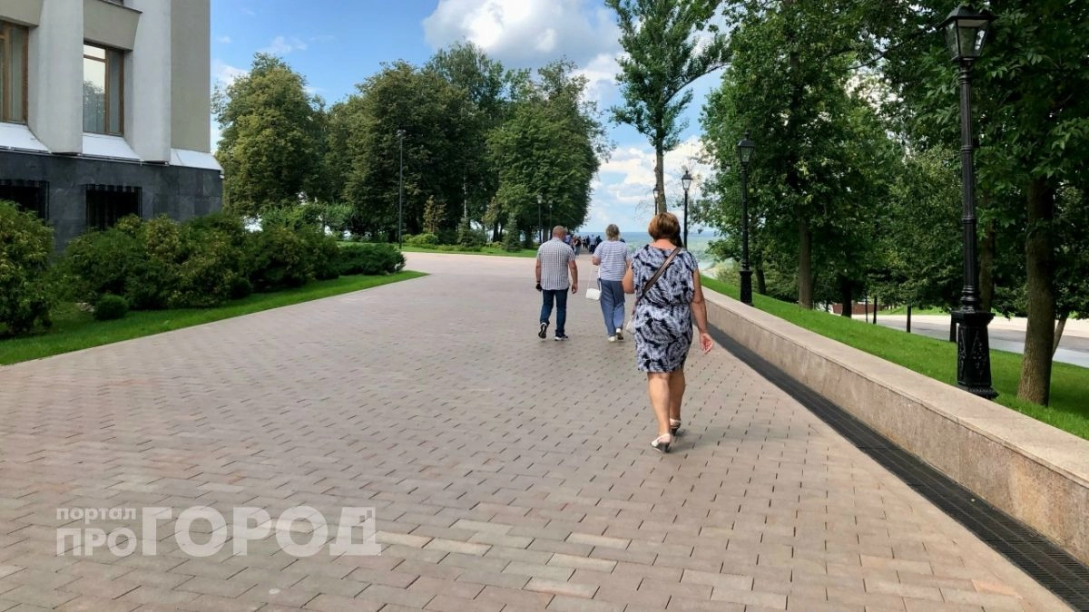 Нижегородка отправилась за кредитом, услышав в телефоне пугающую историю 