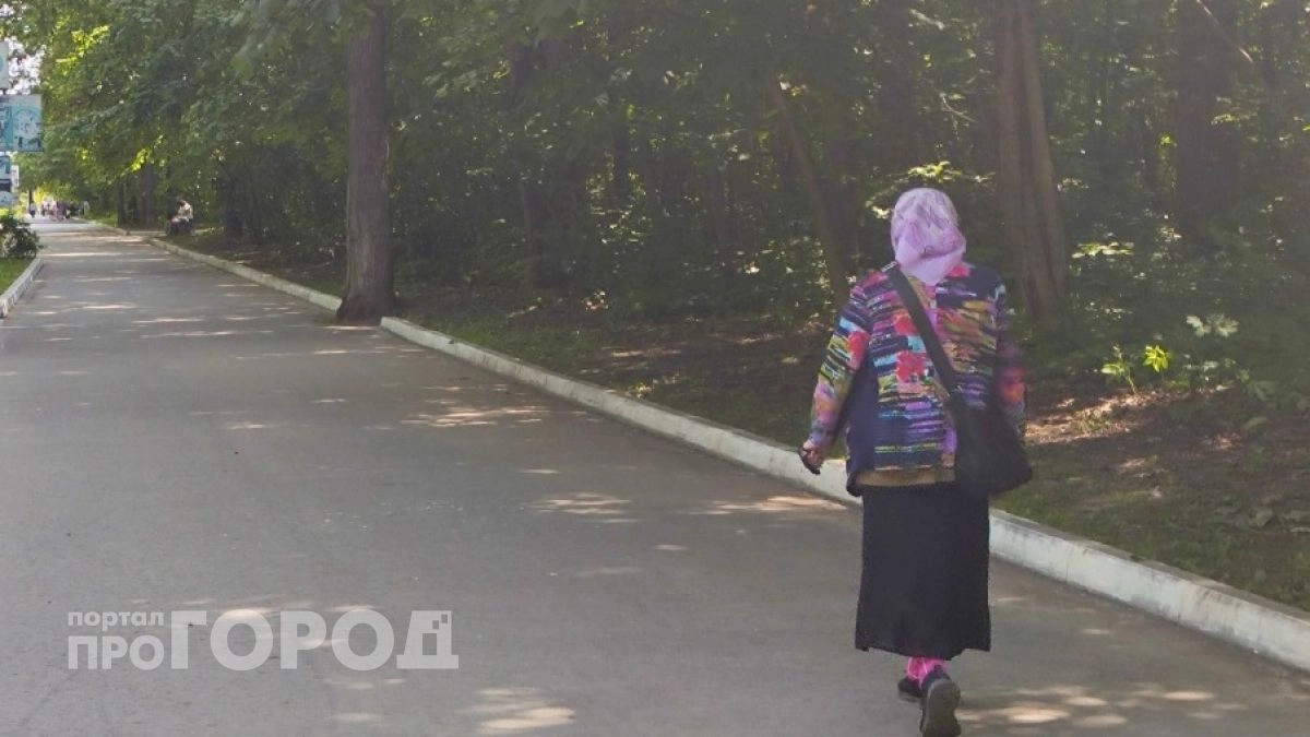 81-летнюю жительницу Дзержинска мошенники сделали своим курьером