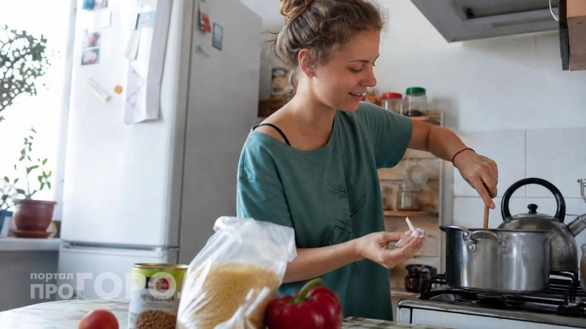 Готовлю сытные обеды на неделю из самых простых продуктов: 7 бюджетных рецептов для тех, кто хочет экономить