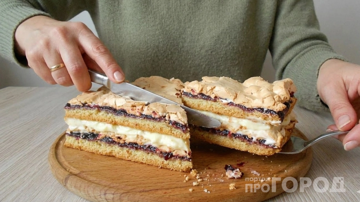 Пеку торт Пани Валевская: обалденный на вкус и простой в готовке - даст фору парижским кондитерам