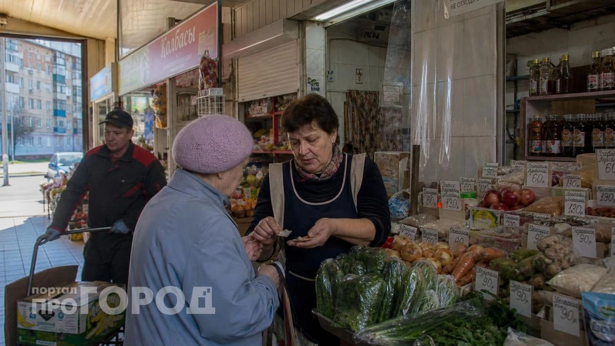 Перевели советские зарплаты в курс 2024 года: на что реально хватало денег и почему цифры вызывают вопросы