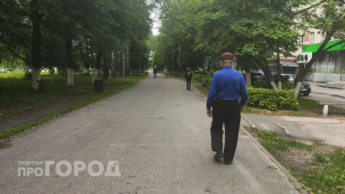 82-летний нижегородец передал в пустоту почти 17 миллионов, обманутый мнимыми ФСБшниками 