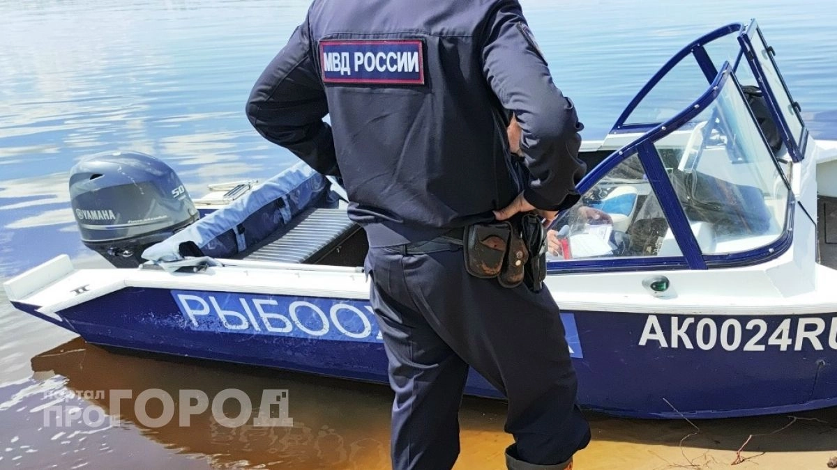 Браконьерская рыбалка в Володарском районе была прервана полицейскими