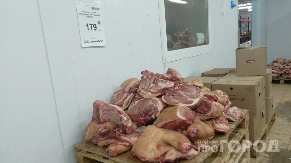 Свинина на кости из «Светофора» за копейки: подробный отзыв с плюсами и минусами, чтобы понять — покупать или пройти мимо