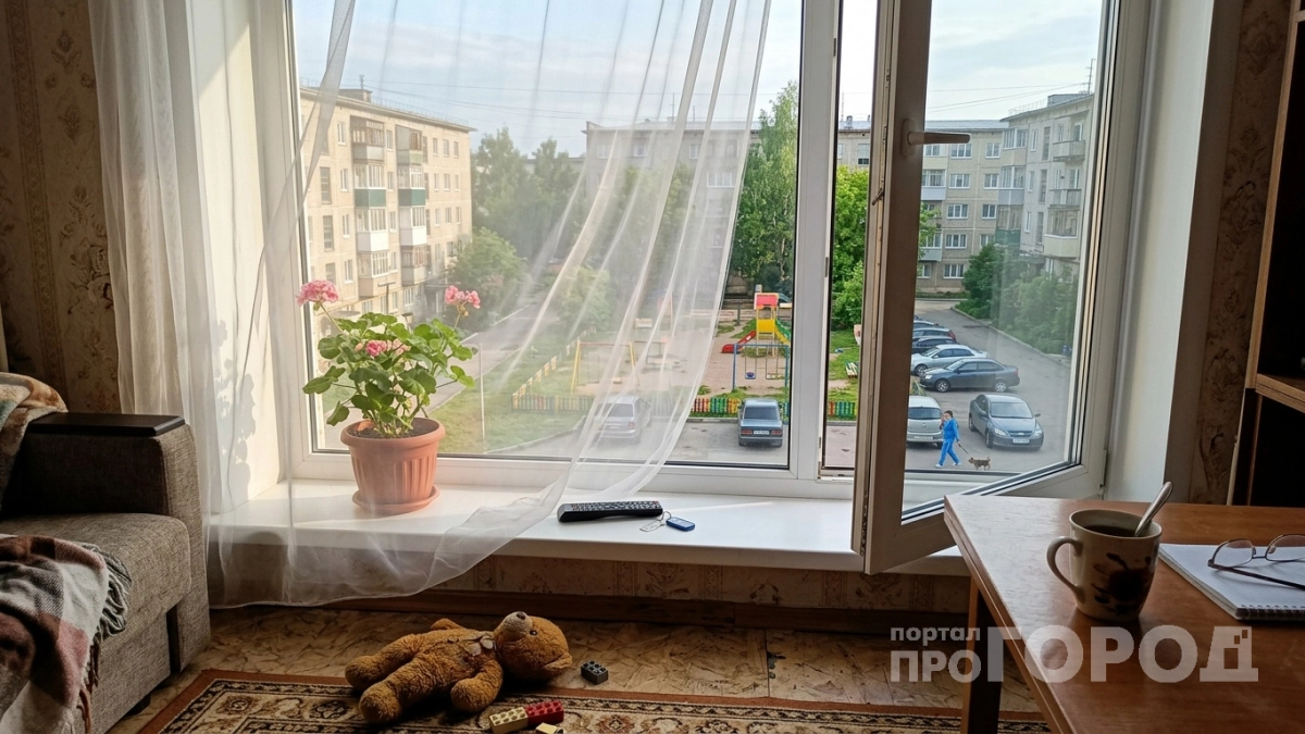 За 5 минут убрала все затяжки на тюле: хитрый трюк с монеткой и тюль новый как из магазина
