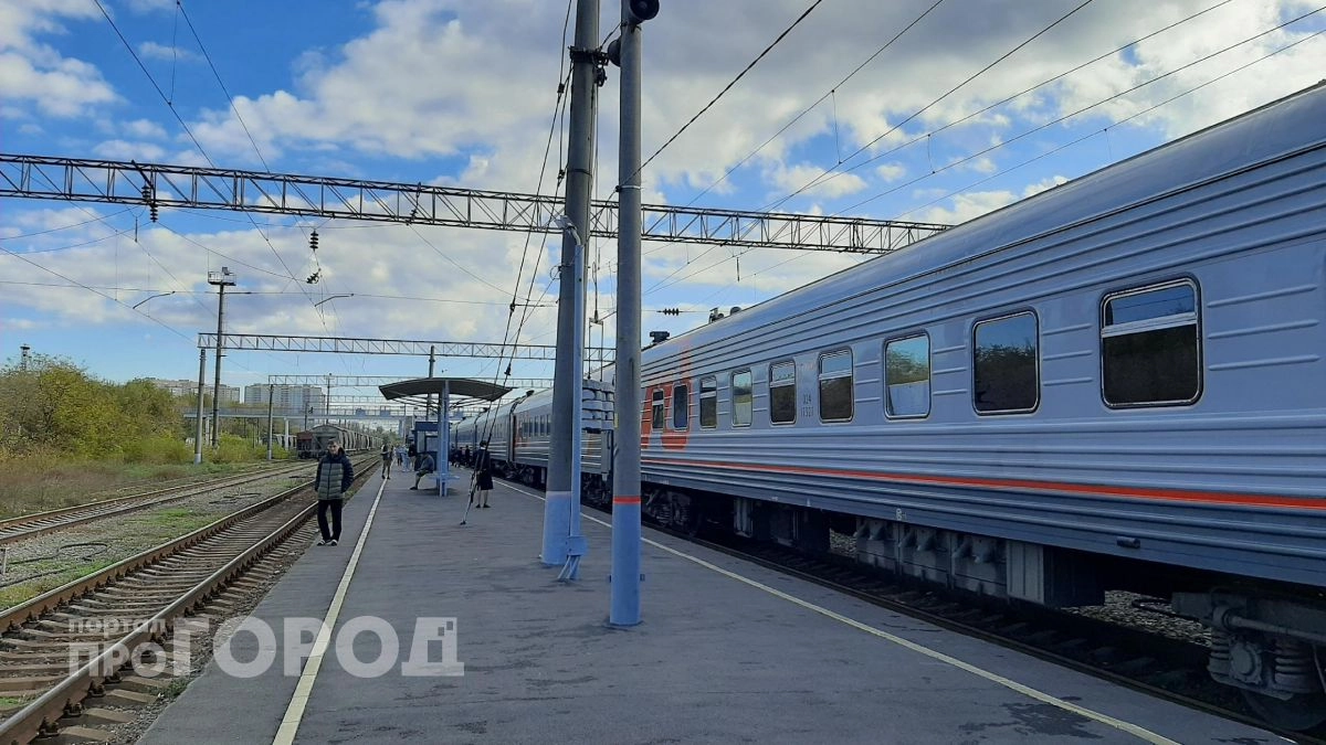 Забудьте про тесные полки: в новых вагонах РЖД теперь полноценные двухметровые кровати и уровень отельного люкса