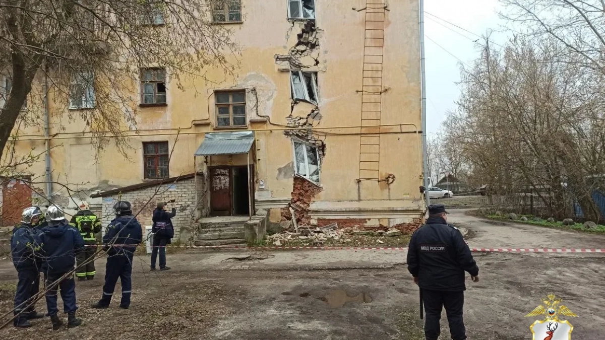 Дом с огромной трещиной в Балахне пойдёт под снос: жильцов переселят