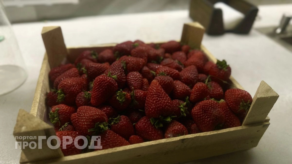 Как правильно выбирать сочную и вкусную клубнику: всего два признака 