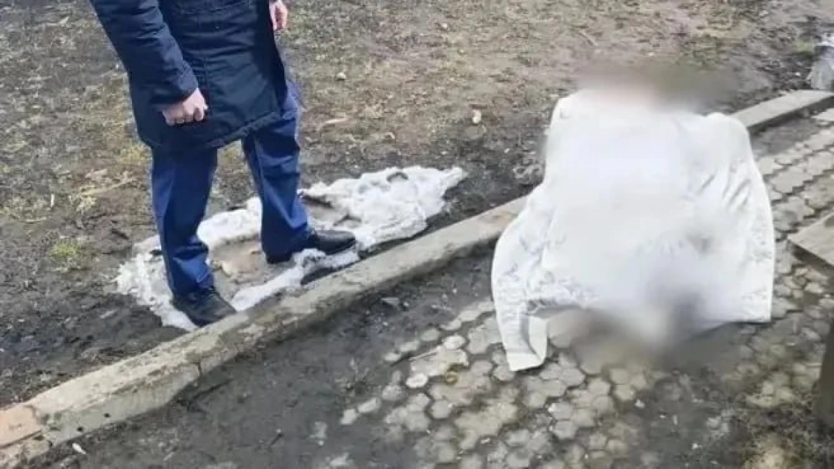 Разъяренная жительница Починок замучила до смерти подругу ножницами, черенком от лопаты и резиновым шлангом