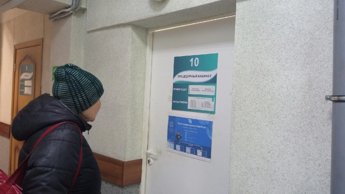 Хуже пачки сигарет: доктор Мясников назвал привычку, которая убивает россиян быстрее водки и рака