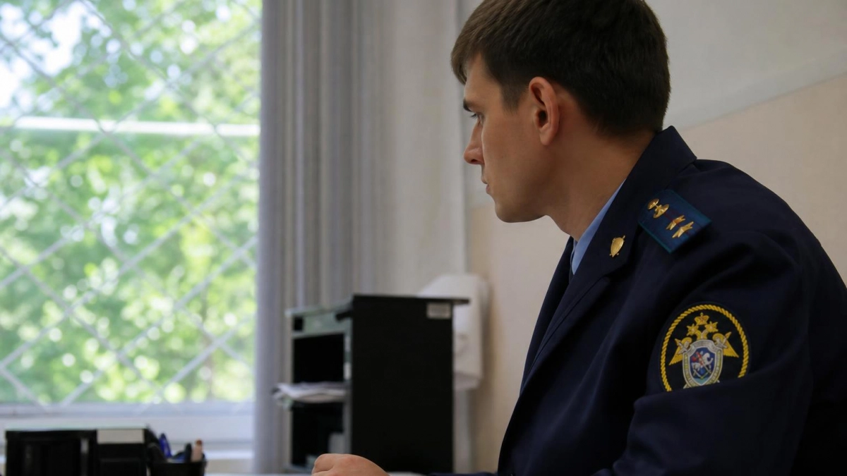 В Дзержинске срочнику помогли расторгнуть незаконно заключенный контракт