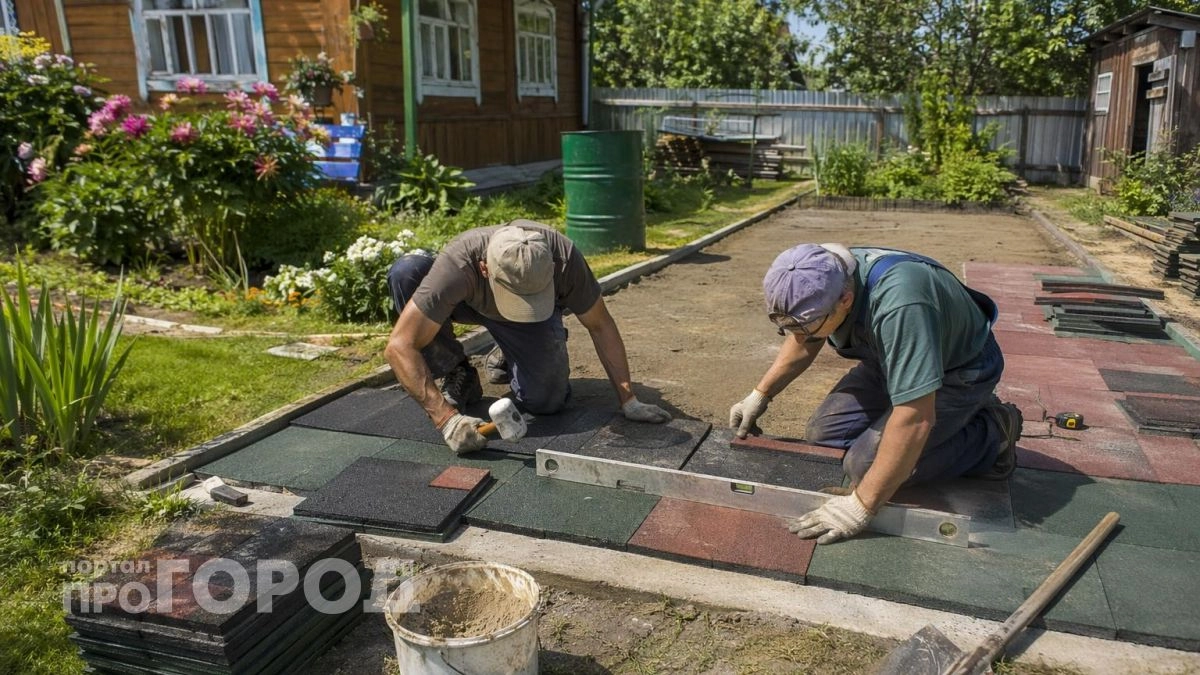 Превосходит брусчатку в разы: найдена бюджетная замена — кладется легче, не боится непогоды и грузовиков