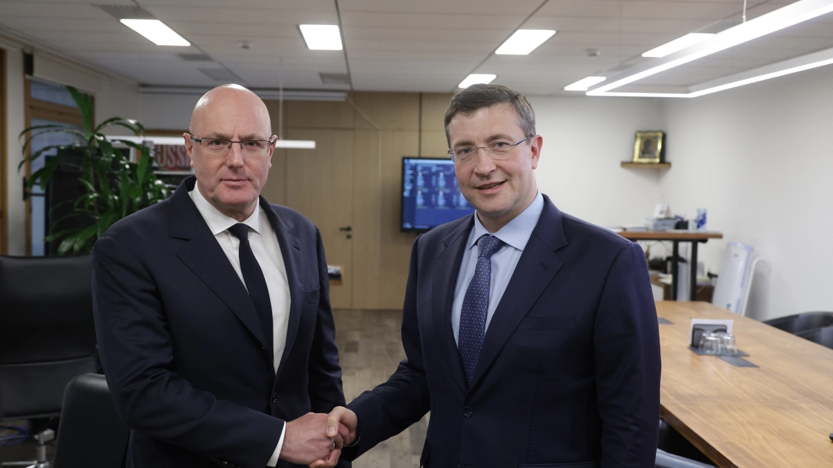 Дмитрий Чернышенко и Глеб Никитин обсудили региональные проекты в сфере туризма, образования и технологических видов спорта