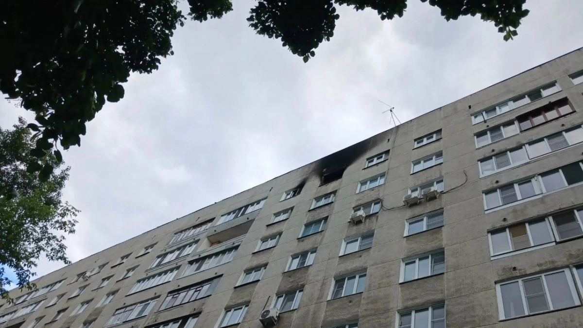 Один человек погиб и 10 спасены в результате пожара в Канавинском районе 