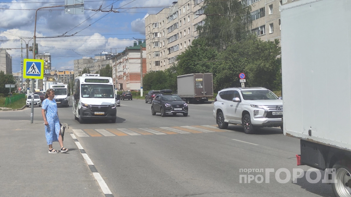 Что означают буквы TIR на фурах и почему в России грузовики стали называть фурами: ответ удивит многих