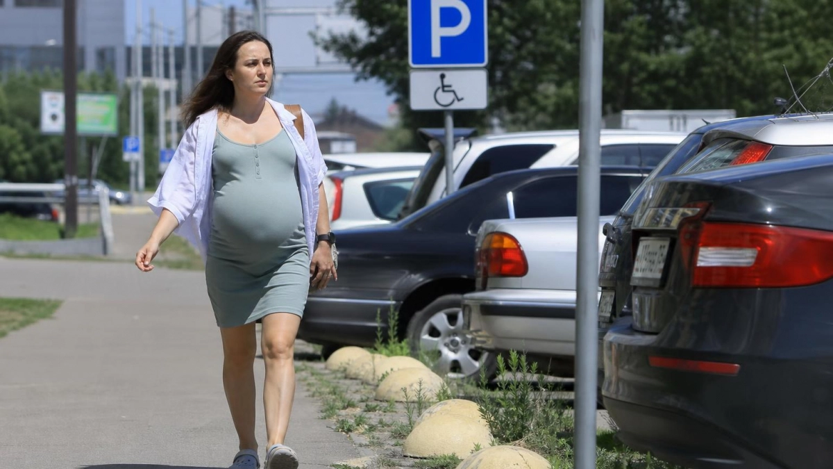 Беременная Дина Аверина пожаловалась на нехватку парковок для инвалидов в Нижнем Новгороде