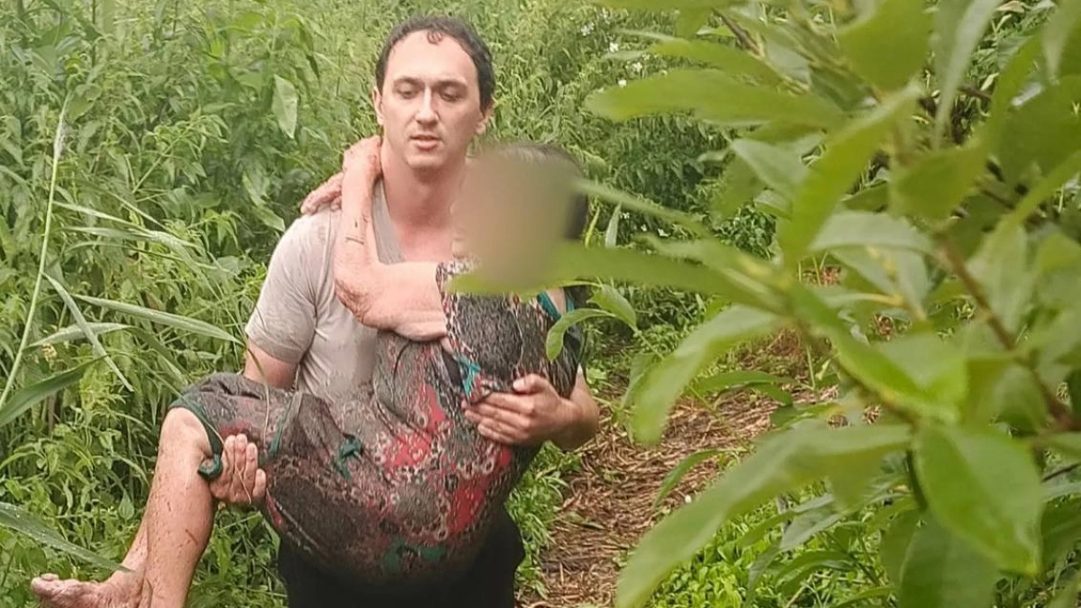 Пенсионерку с деменцией вытащили из болота в Нижнем Новгороде