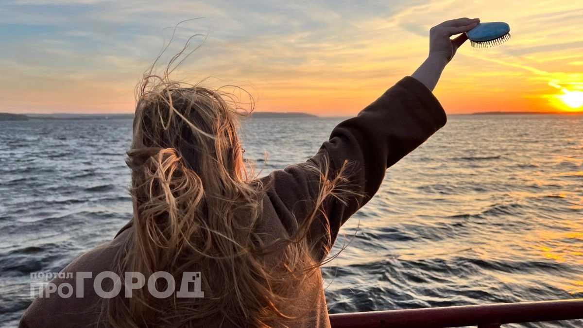 Трихолог объяснила, как часто мыть голову летом в Нижегородской области