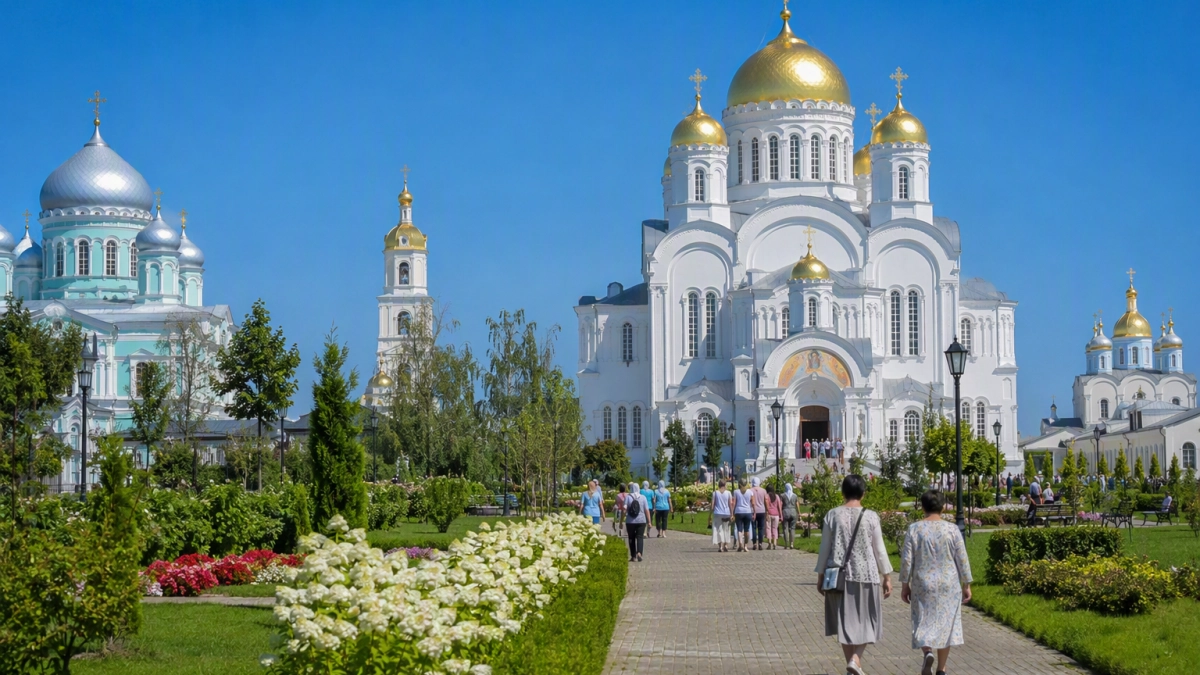 Патриарх Кирилл и Глеб Никитин обсудили в Дивееве роль физиков в возрождении святынь