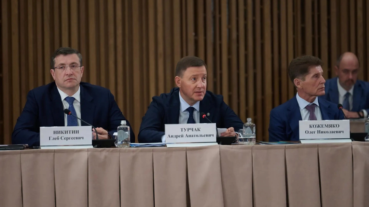 Глеб Никитин представил Михаилу Мишустину перспективы развития речного туризма в Нижегородской области