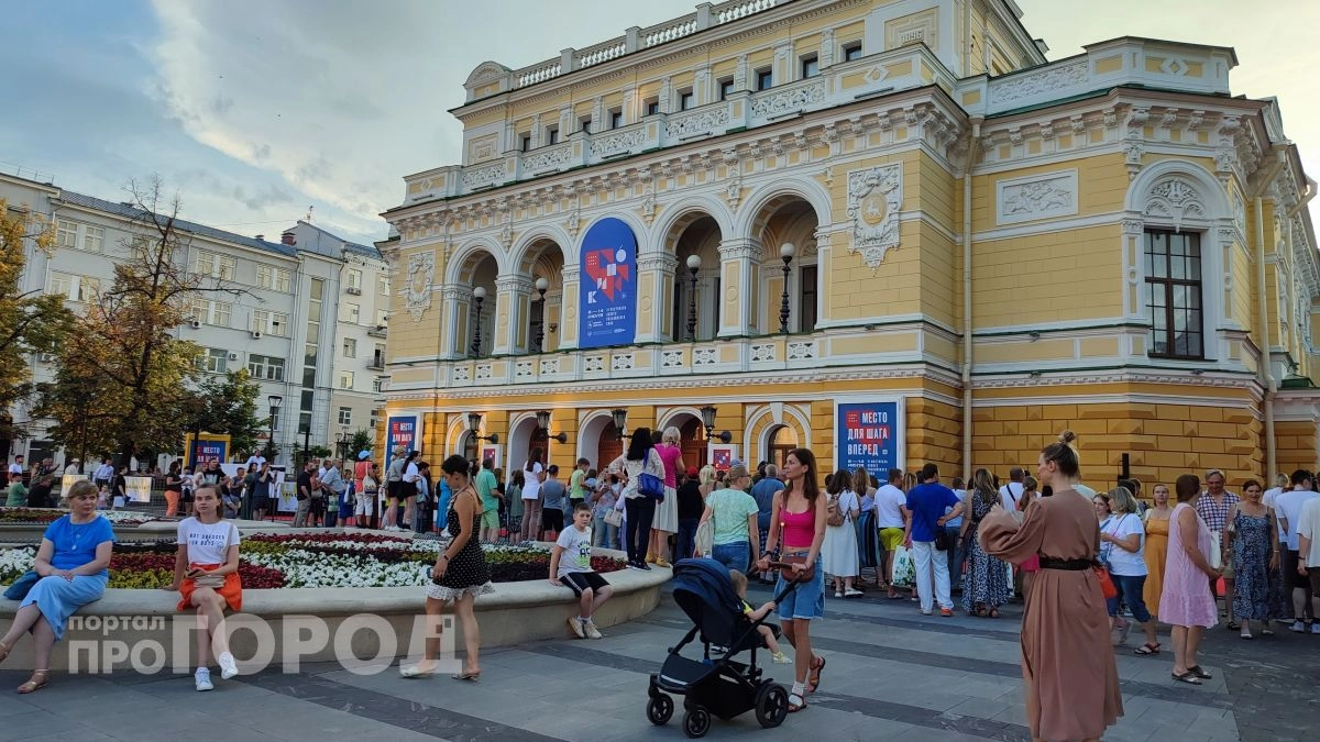 В Нижнем Новгороде во дворах жилых домов проведут 30 бесплатных концертов