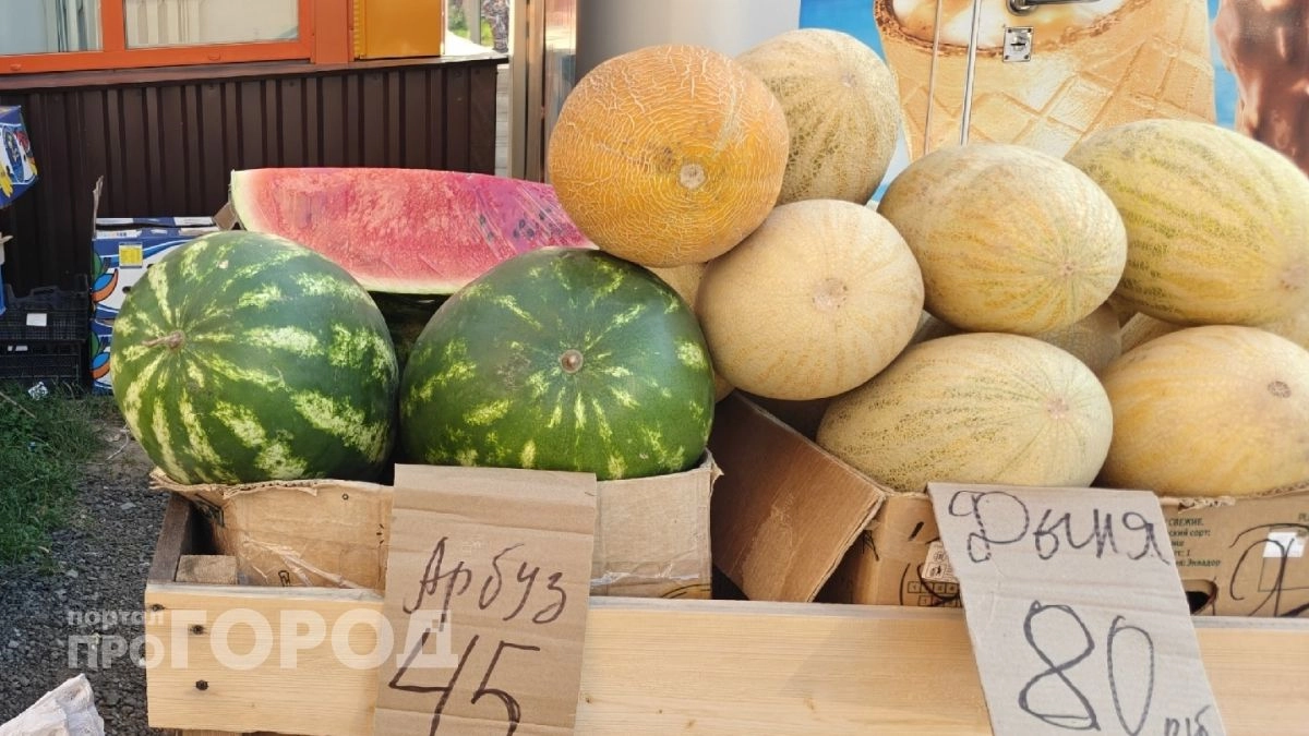 Арбуз против дыни: эксперты назвали самый опасный продукт для фигуры и объяснили скрытый вред