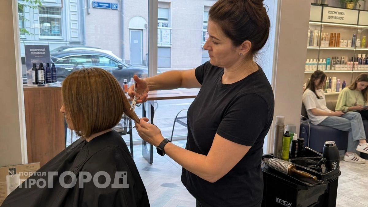 "Каскад" и "Пикси" больше не в моде: вот какую стрижку стоит выбрать женщинам после 50 - омолодит на 10 лет