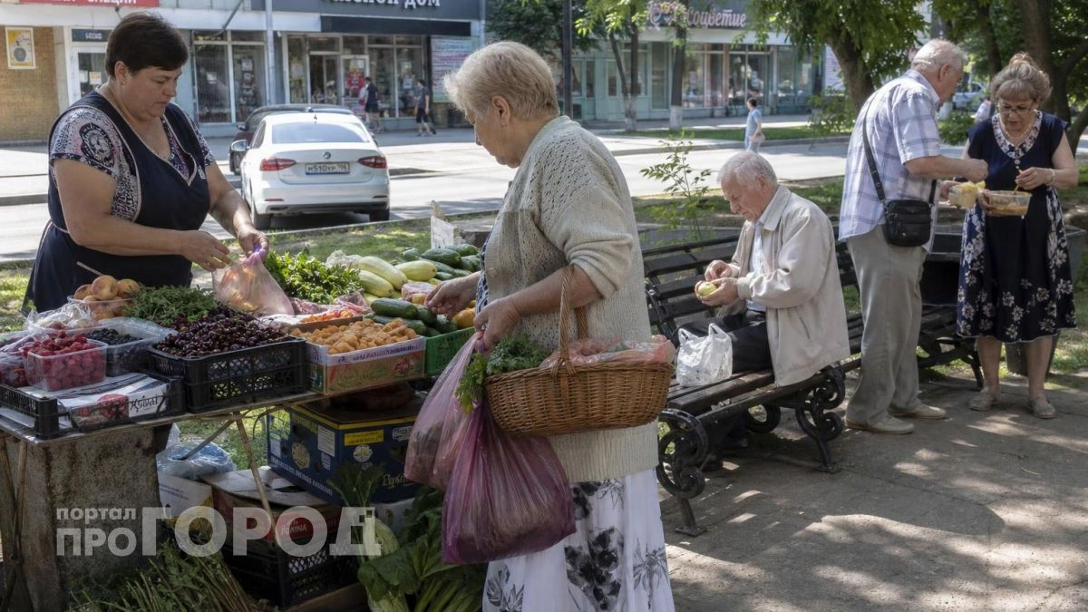 Желудок скажет спасибо: диетолог объяснила пожилым людям как правильно есть летние овощи без тяжести