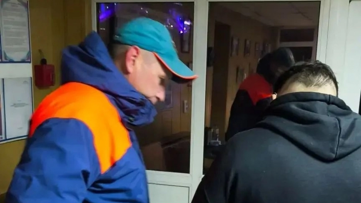 Мужчина упал с причала в Волгу в Нижнем Новгороде