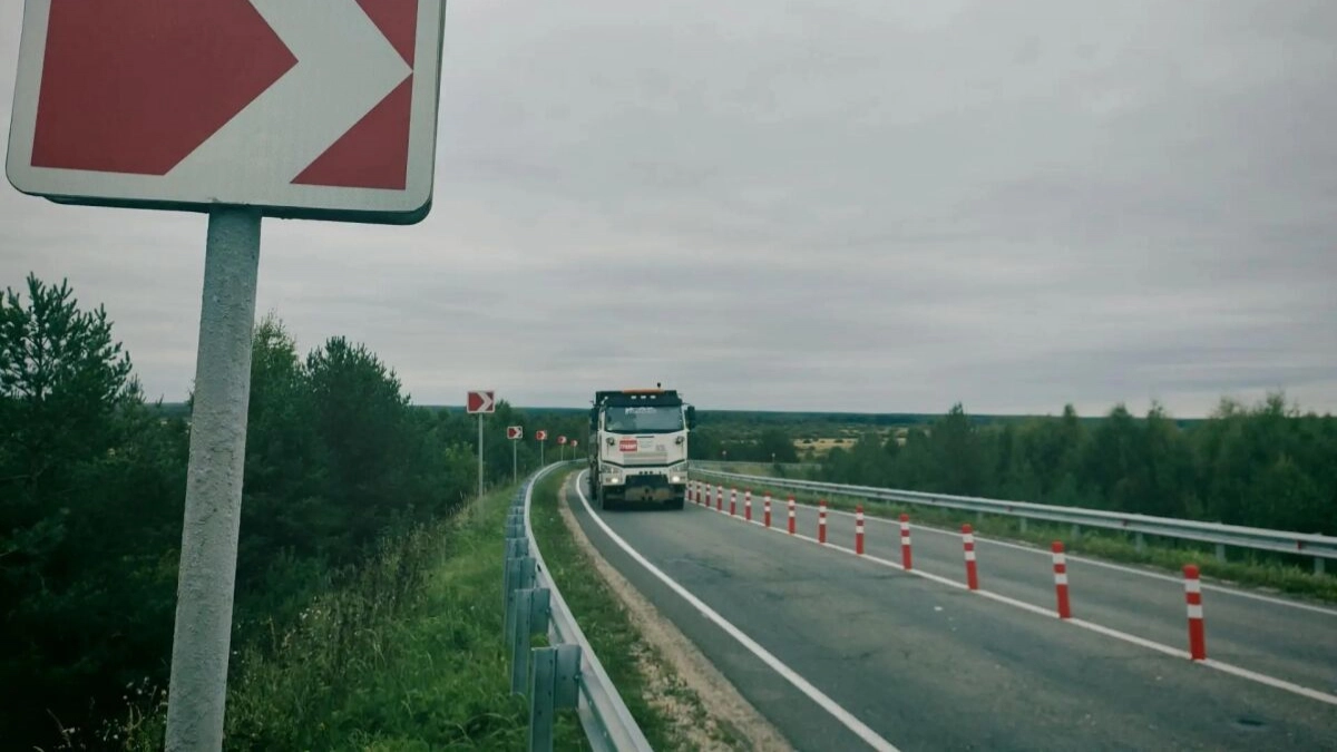 На опасных участках нижегородских дорог начали ставить барьеры против выезда на встречку 