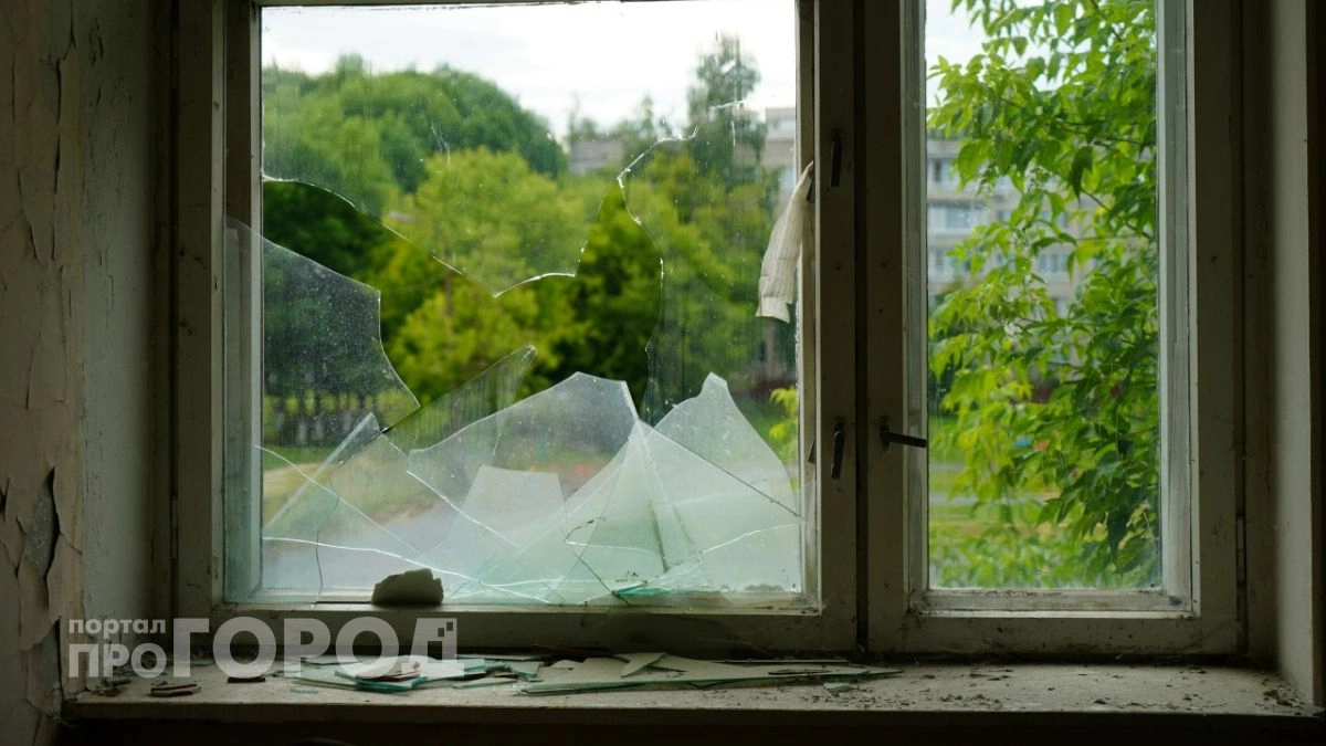 Нижегородцам с поврежденными машинами и жильем после атак БПЛА окажут материальную помощь