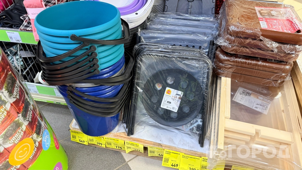 Обувница из Fix Price в прихожей не прижилась, зато на кухне — как влитая: 3 идеи для применения